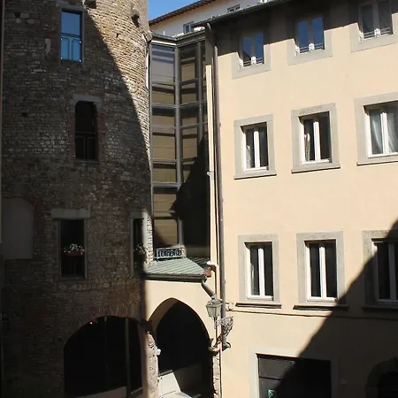 Donati Luxury Tower Hotel