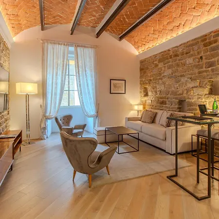 Donati Luxury Tower 5*