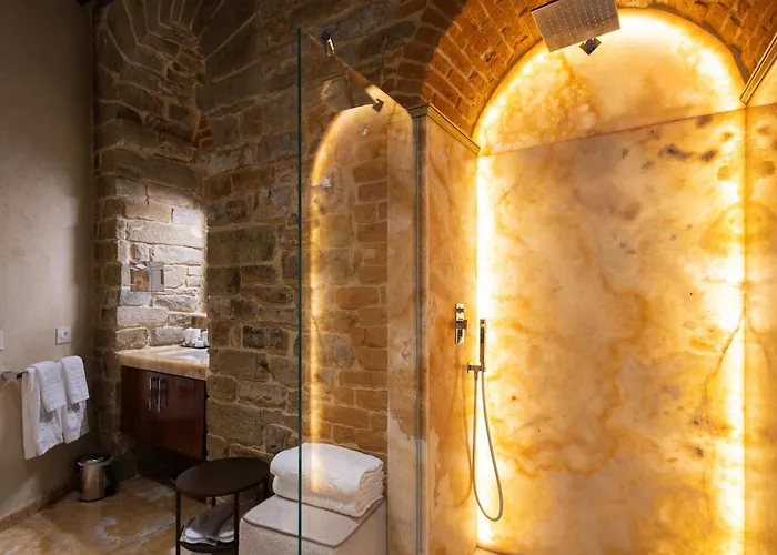 Donati Luxury Tower Hotel