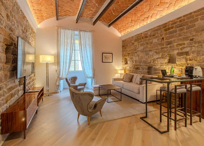 Donati Luxury Tower 5*