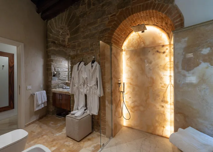 Donati Luxury Tower 5*