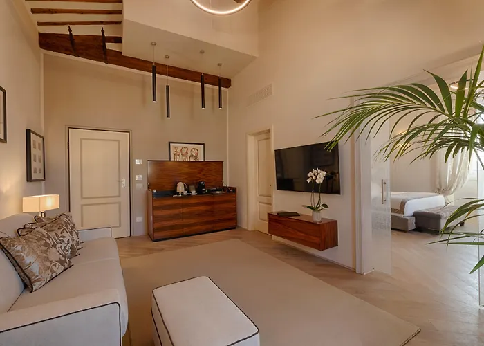 Donati Luxury Tower Hotel 5*