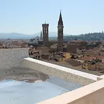 Donati Luxury Tower Ξενοδοχείο