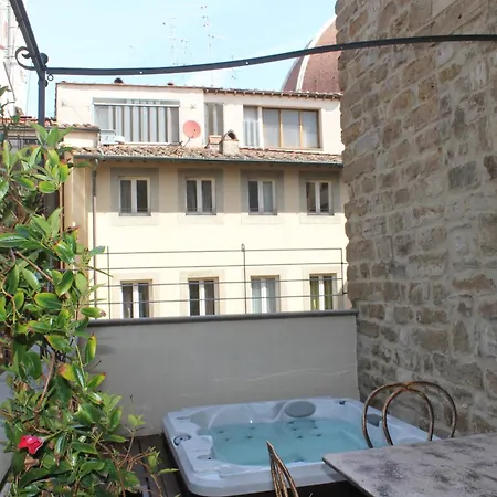 Donati Luxury Tower Otel 5*