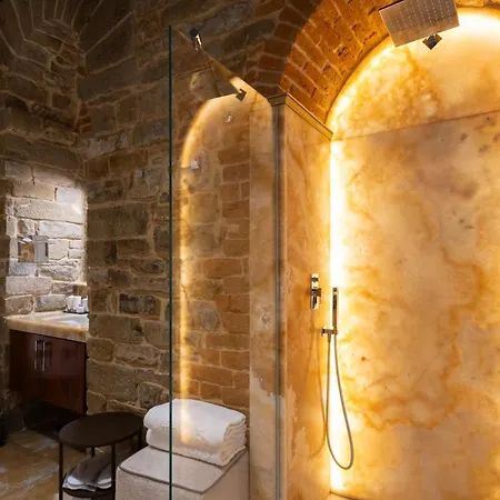 Donati Luxury Tower Hotel