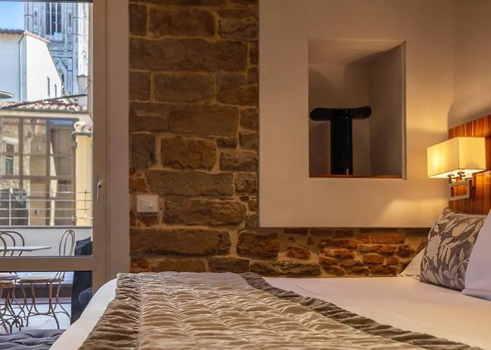 Donati Luxury Tower מלון